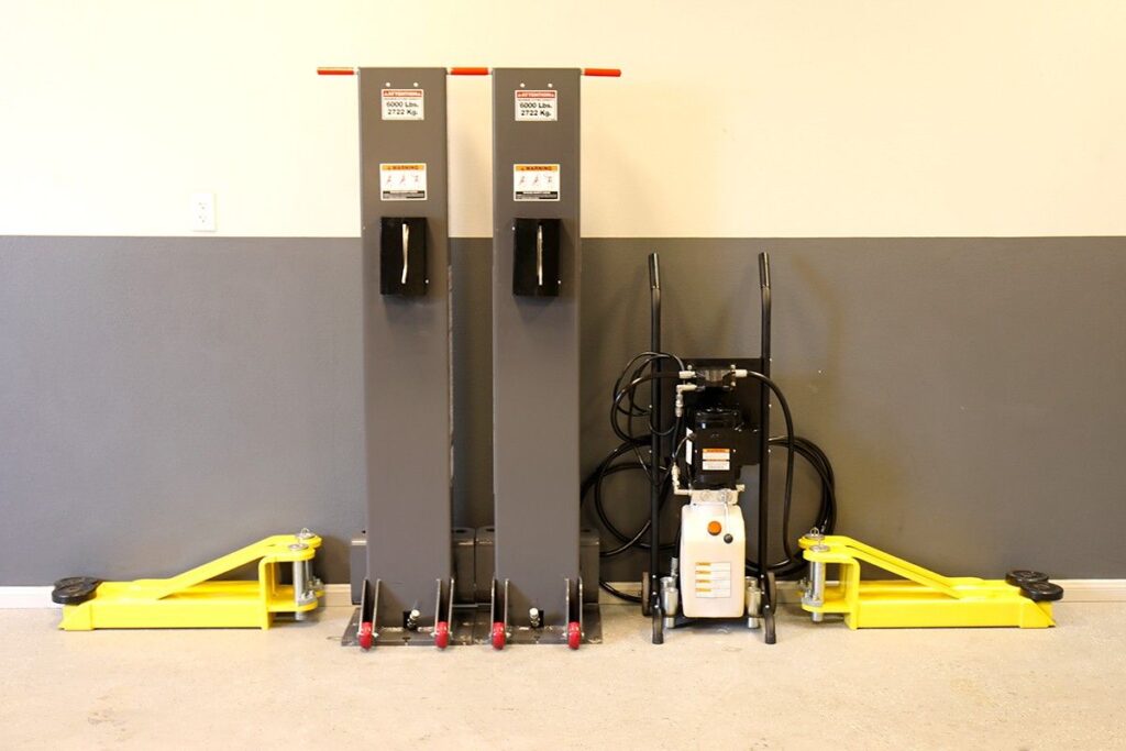 maxjax-car-lift-system-against-wall