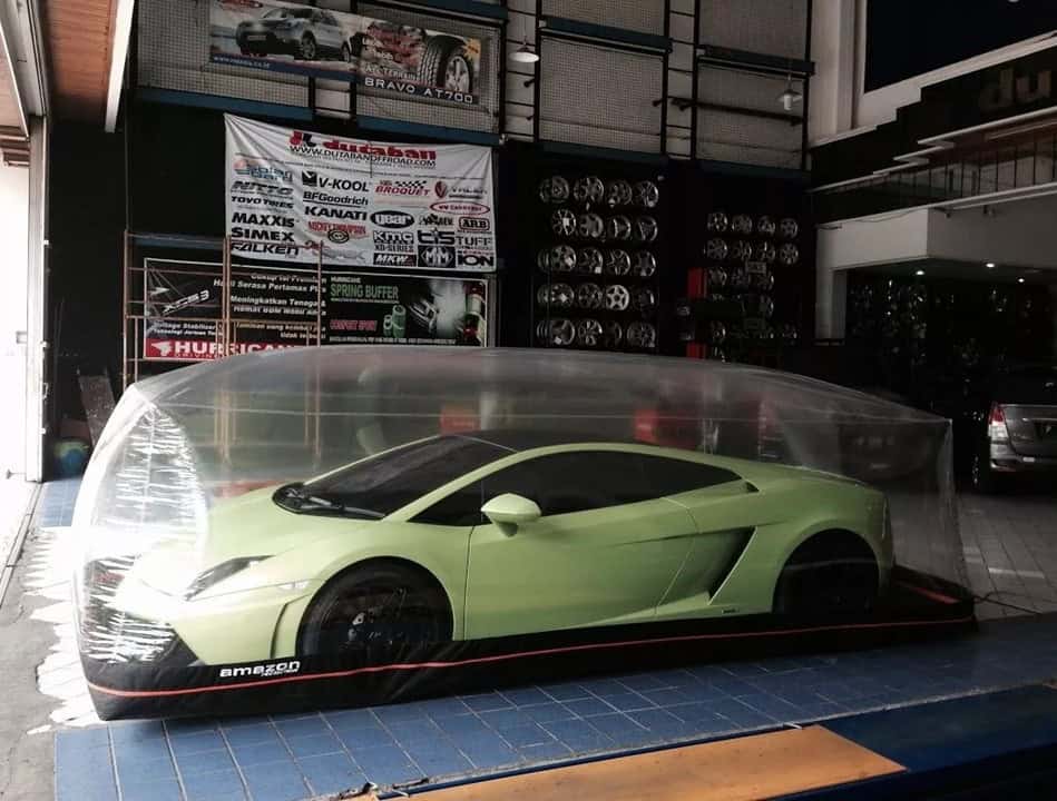 Car Bubble Capsule Shield Pod - Lamborghini Gallardo lime green